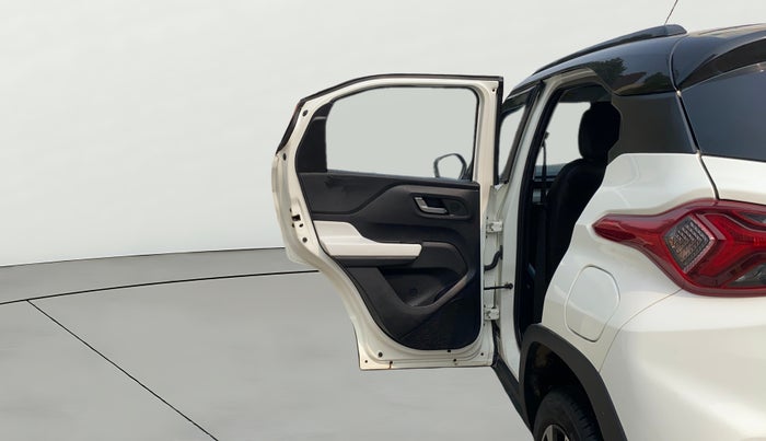 2023 Tata PUNCH CREATIVE  MT, Petrol, Manual, 10,274 km, LHS Rear Door