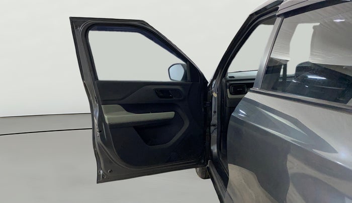 2022 Tata PUNCH ADVENTURE MT, Petrol, Manual, 58,416 km, RHS Front Door