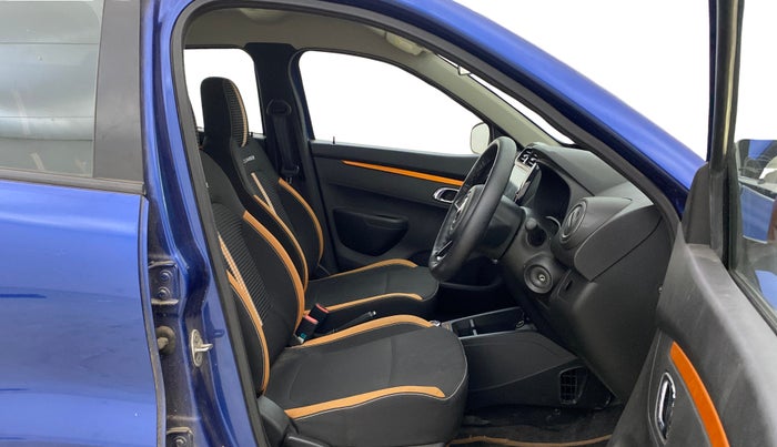 2020 Renault Kwid CLIMBER 1.0 AMT (O), Petrol, Automatic, 19,220 km, Right Side Front Door Cabin