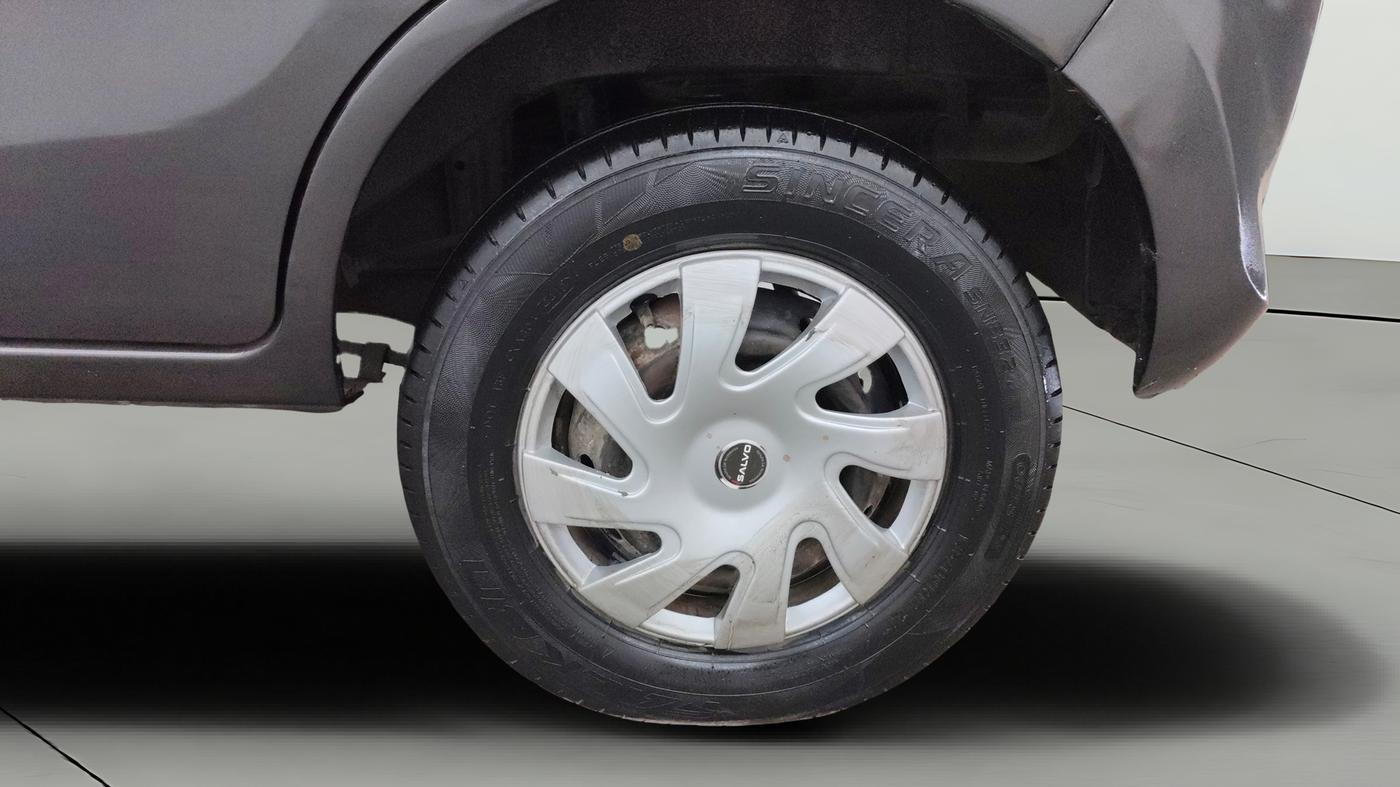 2014 Maruti Alto 800 LXI CNG, CNG, Manual, 1,30,756 km, Left Rear Wheel