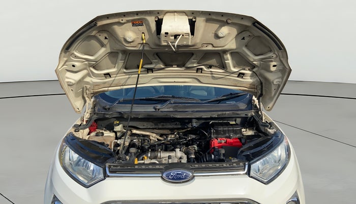 2017 Ford Ecosport TITANIUM 1.5L DIESEL, Diesel, Manual, 1,03,372 km, Open Bonet