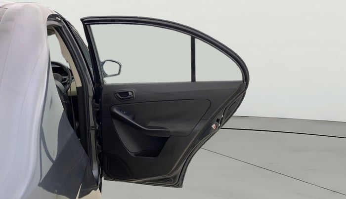 2016 Tata Zest XMS PETROL, Petrol, Manual, 30,872 km, RHS Rear Door