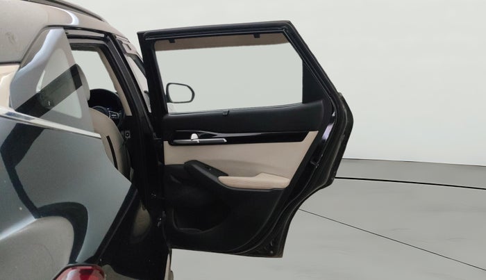 2021 KIA SELTOS HTX 1.5 PETROL, Petrol, Manual, 24,808 km, RHS Rear Door