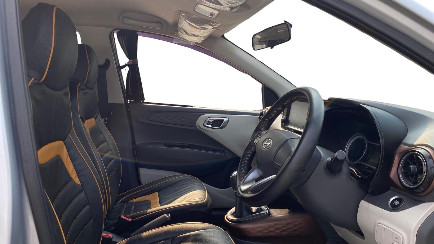2020 Hyundai AURA SX 1.2, Petrol, Manual, 12,732 km, Right Side Front Door Cabin