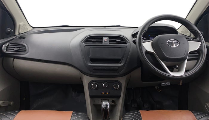 2018 Tata Tiago XE PETROL, Petrol, Manual, 39,718 km, Dashboard