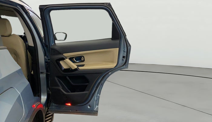 2021 Tata Safari XZA PLUS, Diesel, Automatic, 82,692 km, RHS Rear Door