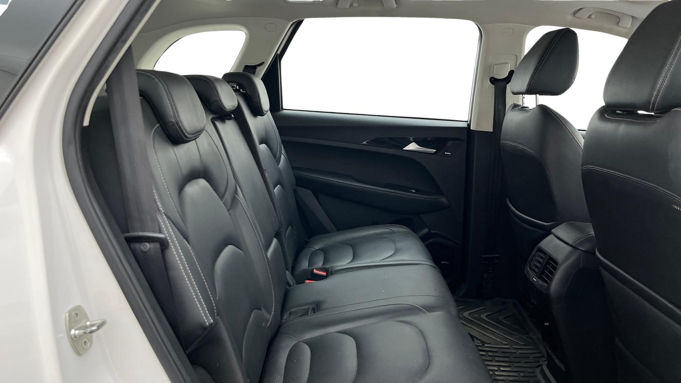 2019 MG HECTOR SHARP 1.5 DCT PETROL, Petrol, Automatic, 1,19,376 km, Right Side Rear Door Cabin