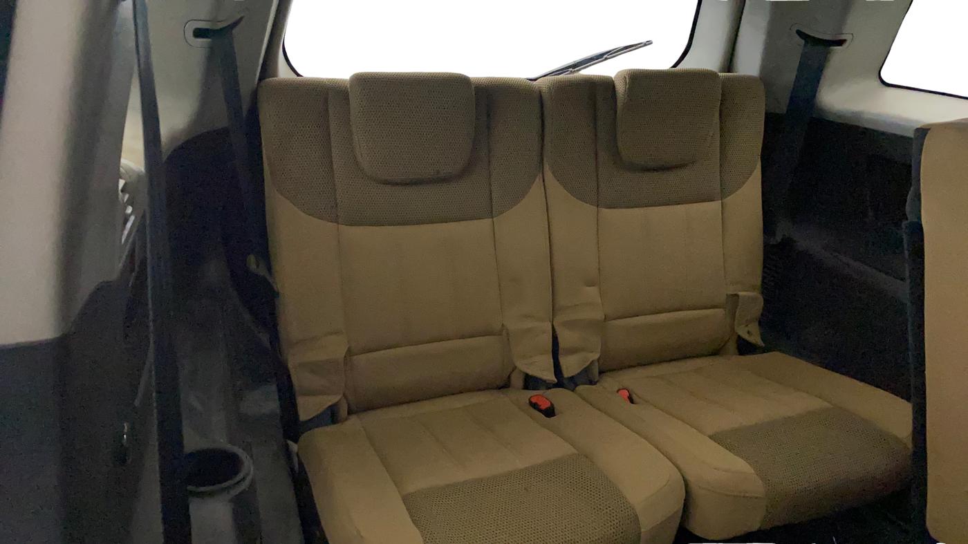 2021 Mahindra XUV500 W7, Diesel, Manual, 93,552 km, Third Seat Row ( optional )