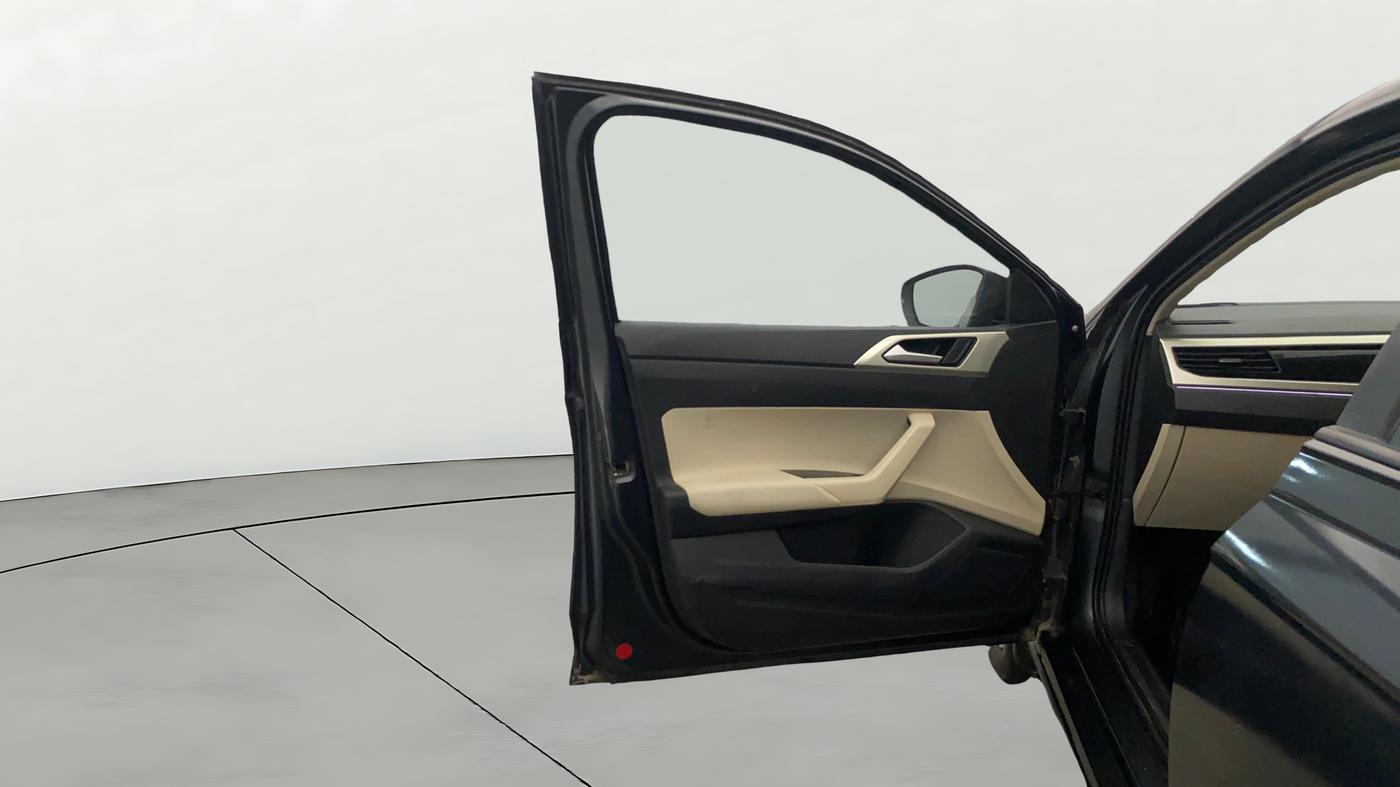 2024 Volkswagen VIRTUS HIGHLINE TSI 1.0 MT, Petrol, Manual, 21,033 km, LHS Front Door