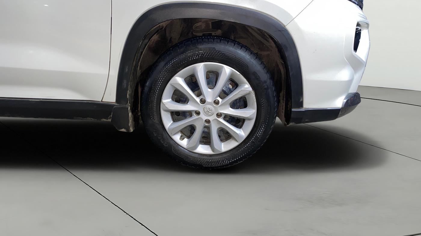 2024 Toyota URBAN CRUISER HYRYDER S AT NEO DRIVE, Petrol, Automatic, 40,789 km, Right Front Wheel