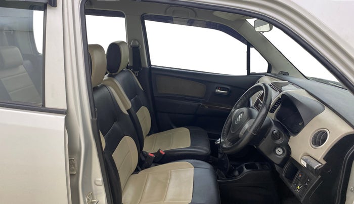 2014 Maruti Wagon R 1.0 LXI CNG, CNG, Manual, 85,231 km, Right Side Front Door Cabin