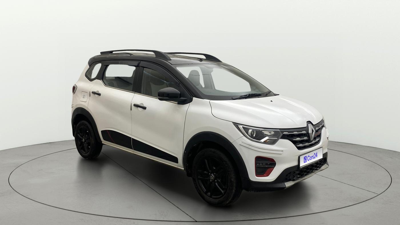 2022 Renault TRIBER RXZ AMT, Petrol, Automatic, 11,378 km, Right Front Diagonal