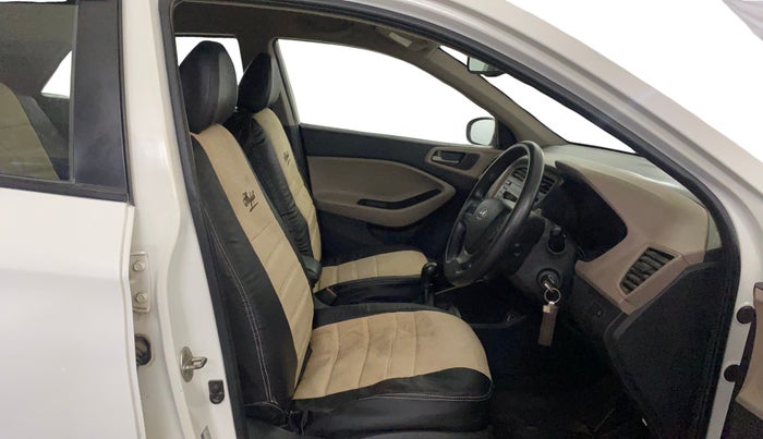 2017 Hyundai Elite i20 SPORTZ 1.2, Petrol, Manual, 66,778 km, Right Side Front Door Cabin
