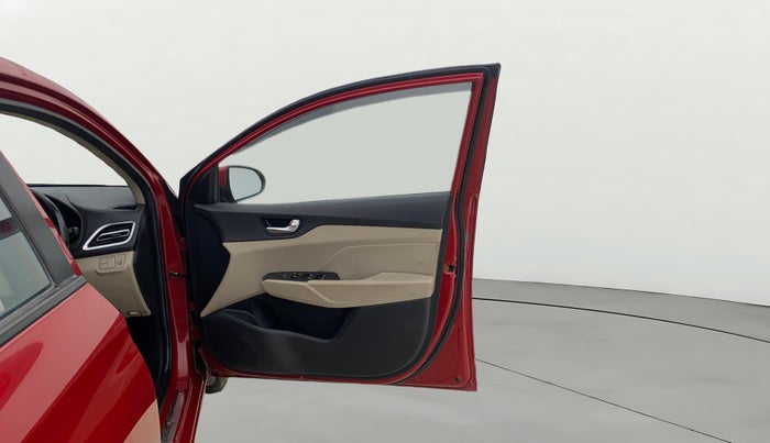 2020 Hyundai Verna S 1.5 PETROL MT, Petrol, Manual, 54,779 km, RHS Front Door