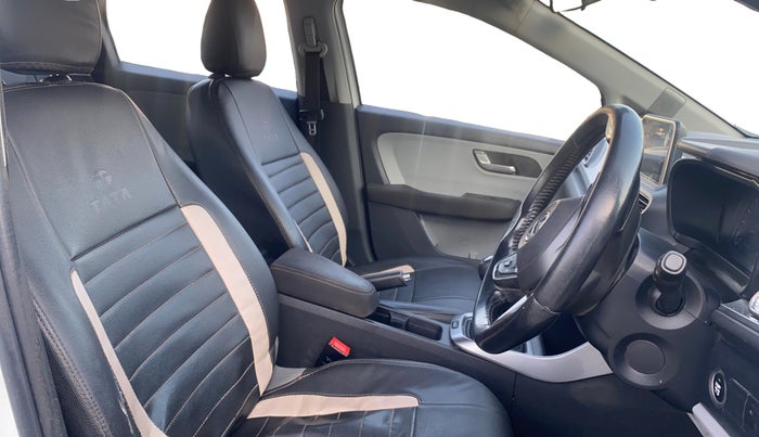 2020 Tata ALTROZ XZ DIESEL, Diesel, Manual, 96,355 km, Right Side Front Door Cabin