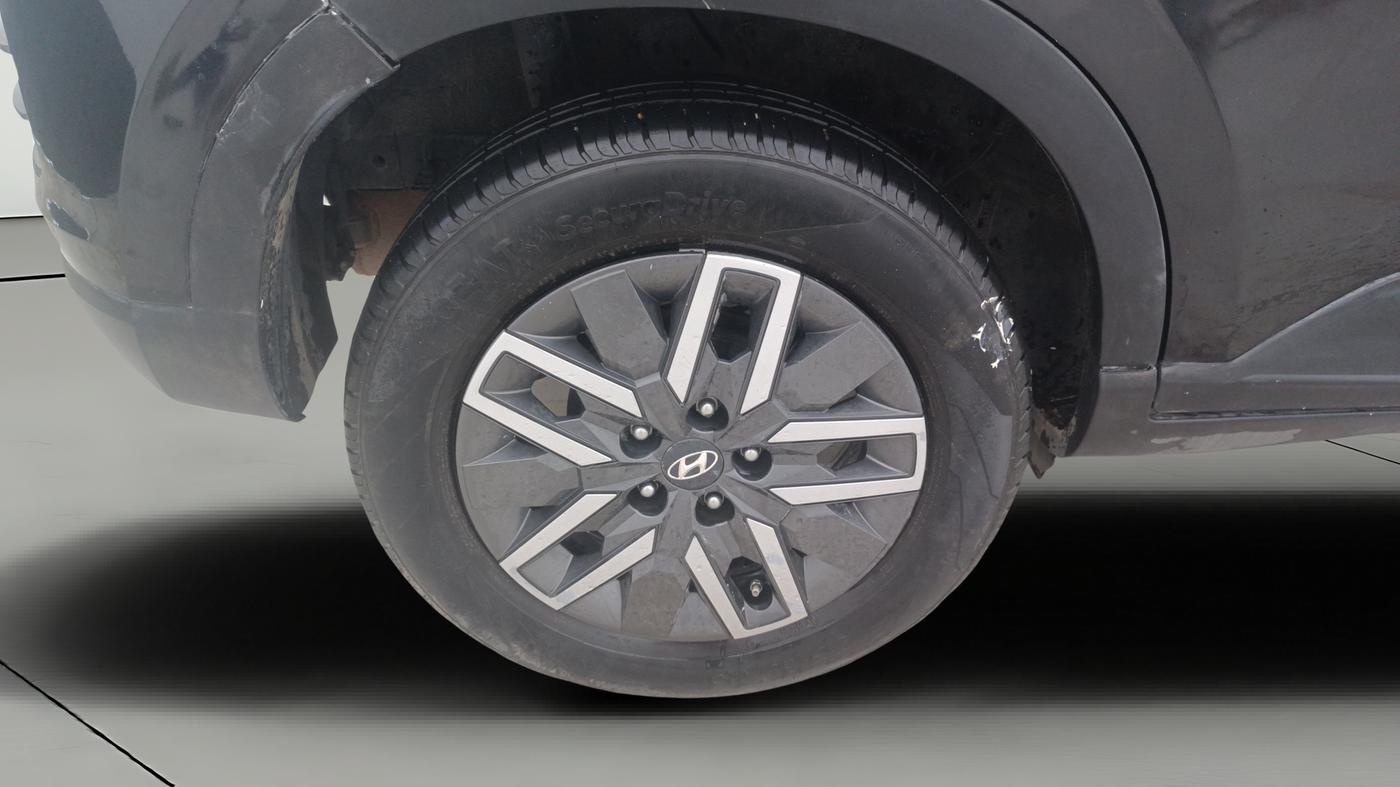 2024 Hyundai VENUE S (O) 1.0 Turbo Petrol DCT, Petrol, Automatic, 21,289 km, Right Rear Wheel