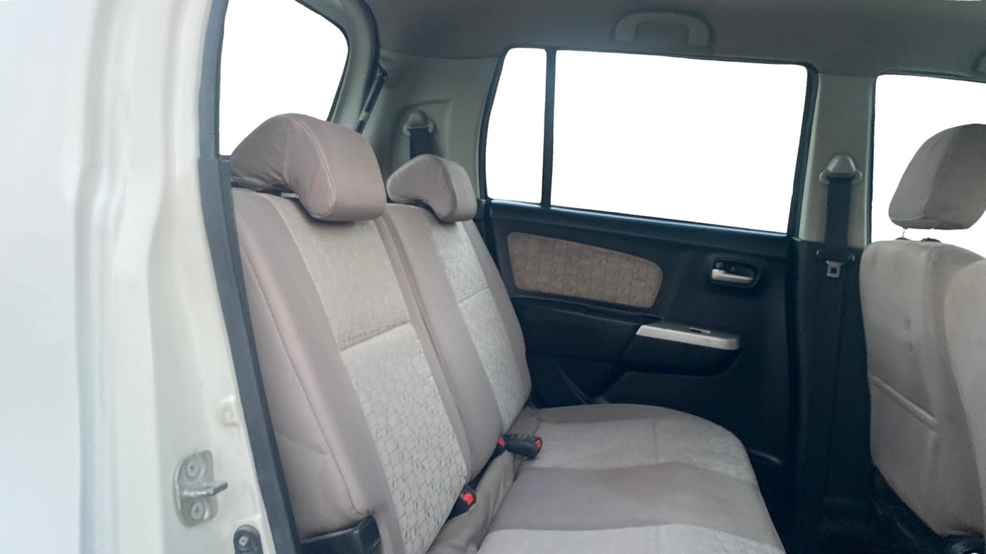 2016 Maruti Wagon R 1.0 VXI, Petrol, Manual, 1,45,459 km, Right Side Rear Door Cabin