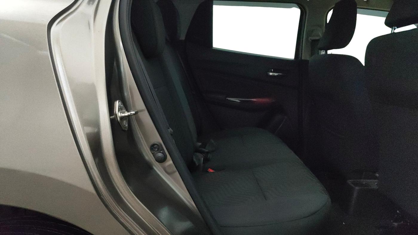 2022 Maruti Swift ZXI PLUS AMT, Petrol, Automatic, 26,885 km, Right Side Rear Door Cabin
