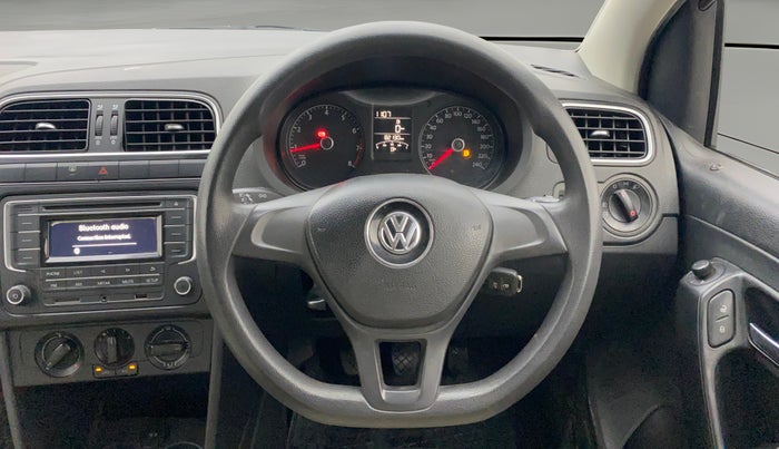 2017 Volkswagen Polo COMFORTLINE 1.2L, Petrol, Manual, 82,094 km, Steering Wheel Close Up