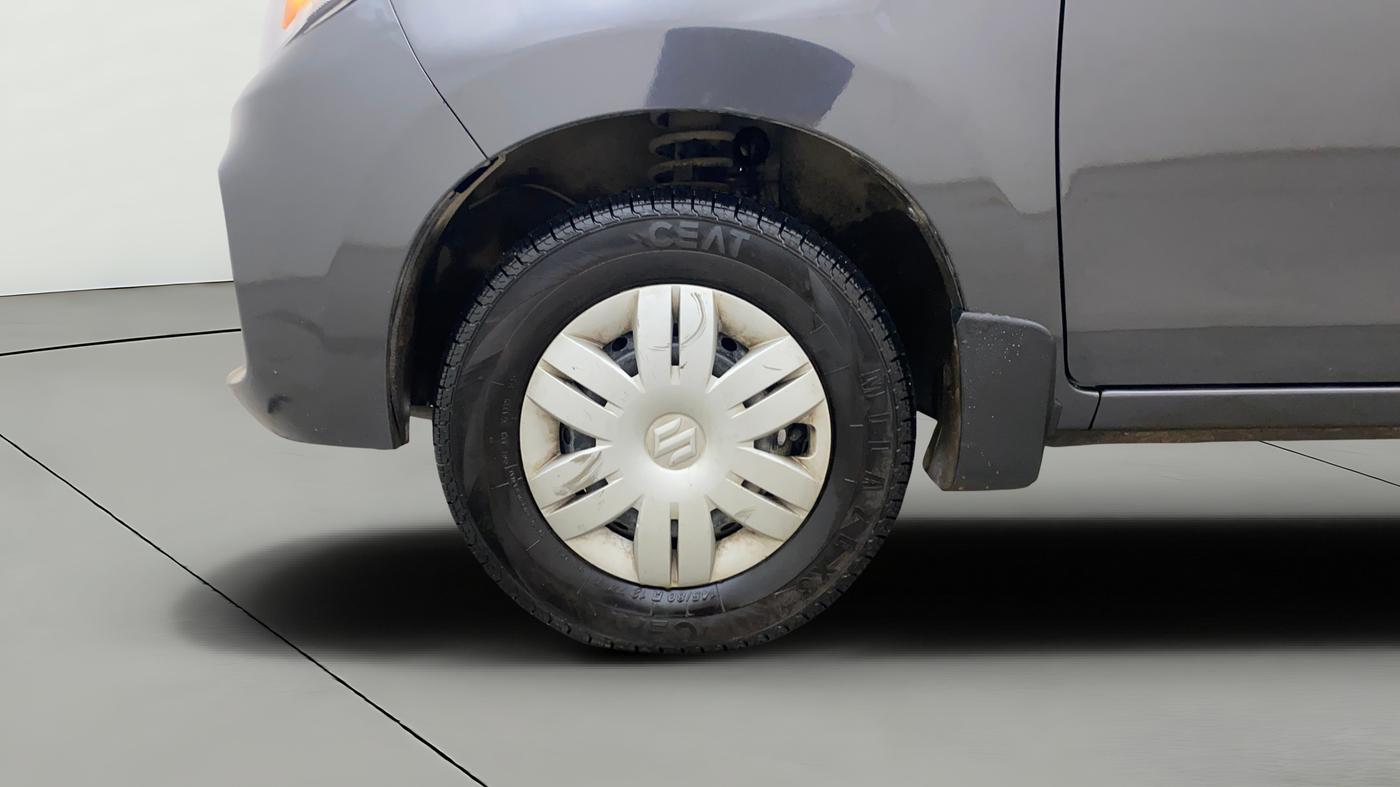 2021 Maruti Alto LXI CNG, CNG, Manual, 82,569 km, Left Front Wheel