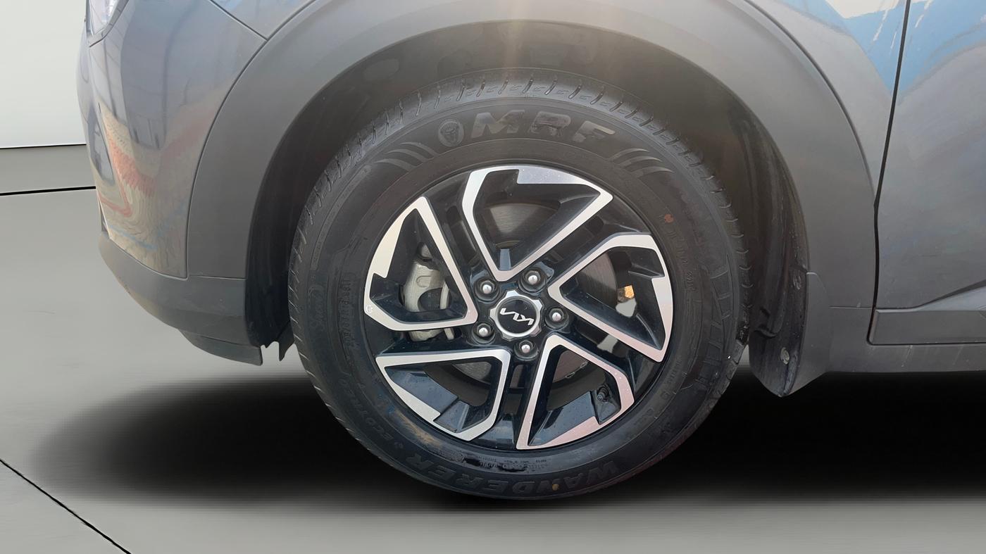 2023 KIA CARENS  PRESTIGE PLUS 1.5 TURBO PETROL DCT 7 STR, Petrol, Automatic, 50,357 km, Left Front Wheel