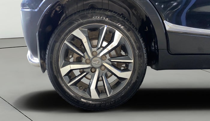 2021 Mahindra XUV300 W8 1.2 PETROL, Petrol, Manual, 53,404 km, Right Rear Wheel