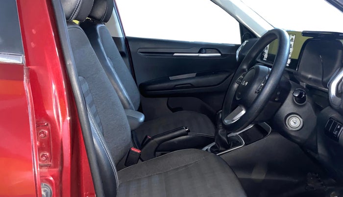 2022 KIA SONET HTK PLUS 1.2, Petrol, Manual, 22,105 km, Right Side Front Door Cabin