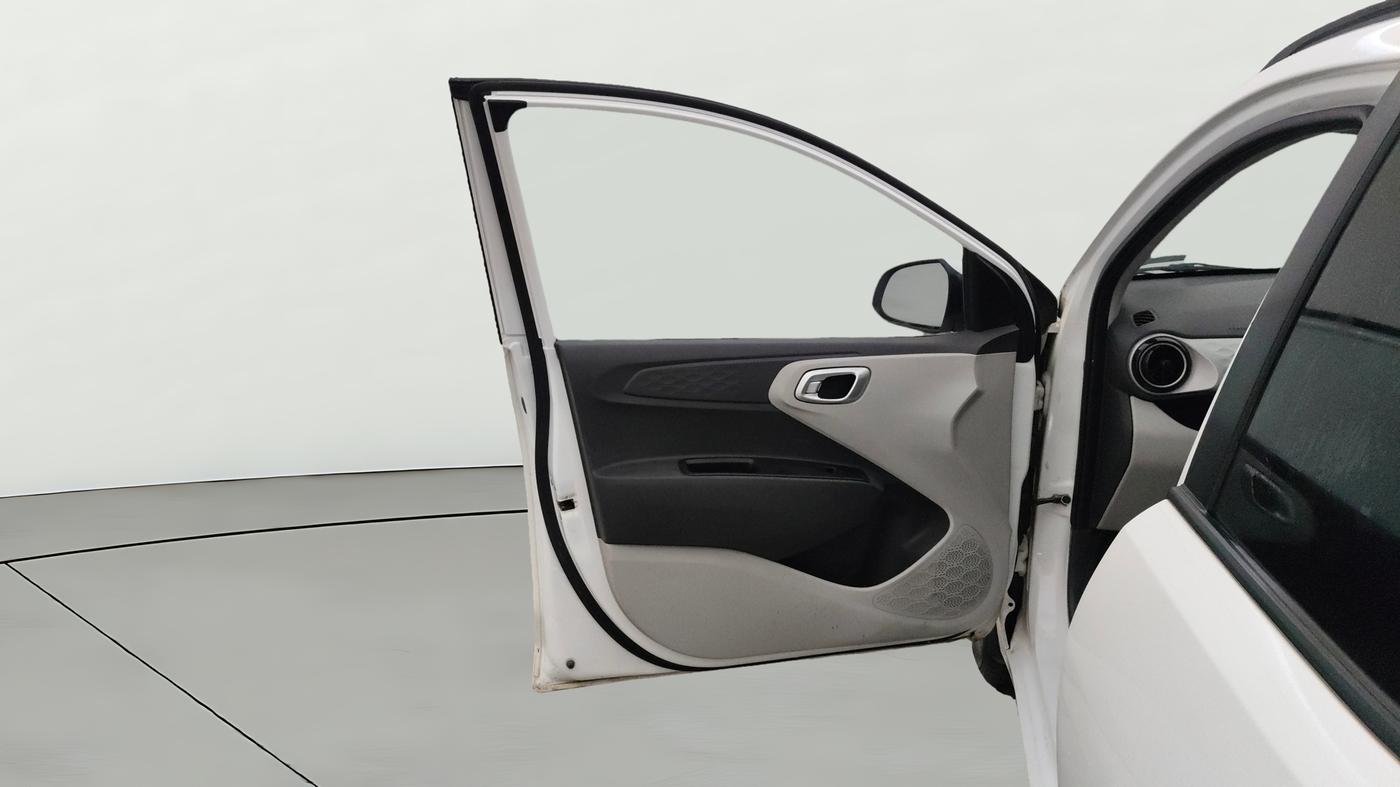 2023 Hyundai GRAND I10 NIOS ASTA 1.2 KAPPA VTVT, Petrol, Manual, 11,670 km, LHS Front Door