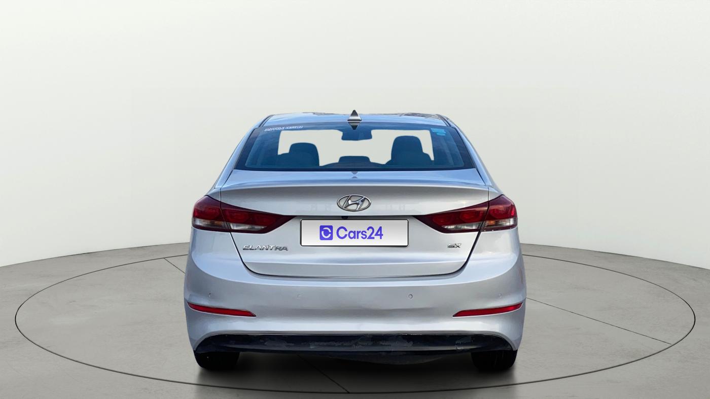 2018 Hyundai New Elantra 2.0 SX(O) AT PETROL, Petrol, Automatic, 1,36,426 km, Back/Rear