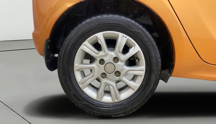 2018 Tata Tiago XZ PETROL, Petrol, Manual, 57,408 km, Right Rear Wheel