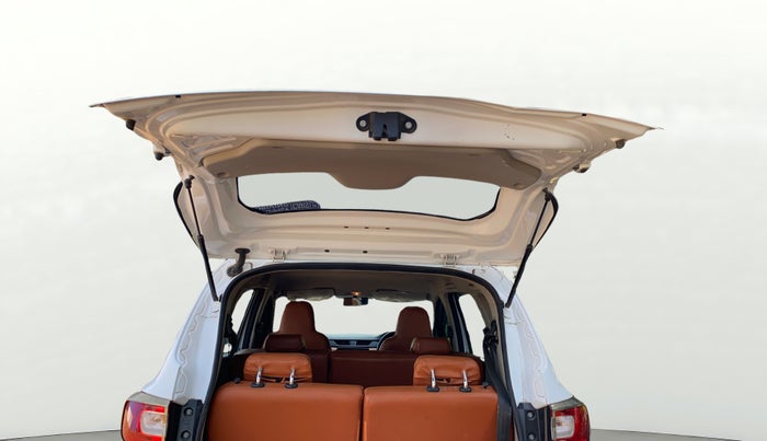 2021 Renault TRIBER RXT, Petrol, Manual, 50,726 km, Boot Door Open