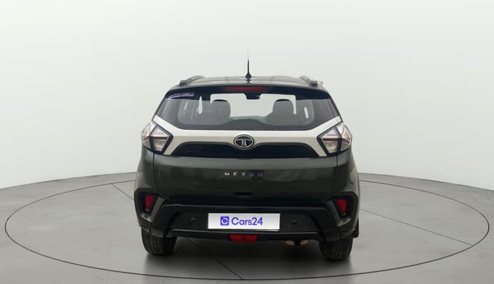 2022 Tata NEXON XM SUNROOF PETROL, Petrol, Manual, 52,446 km, Back/Rear