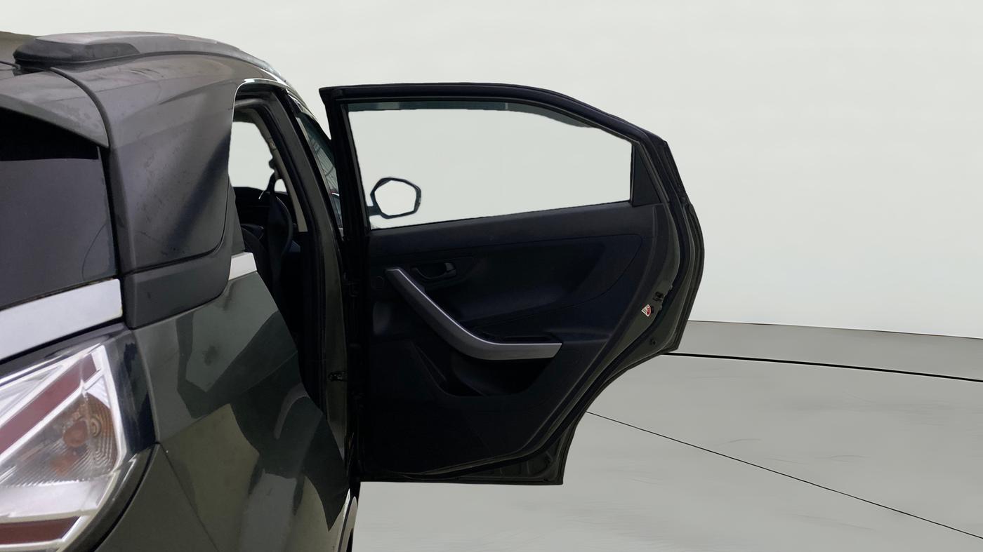 2022 Tata NEXON XM PETROL, Petrol, Manual, 24,237 km, RHS Rear Door