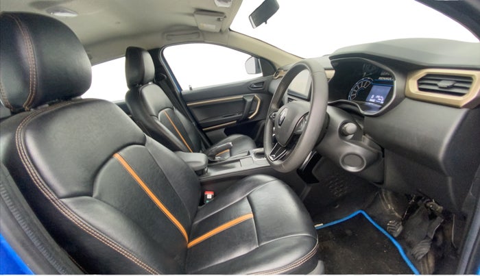 2022 Renault Kiger RXT (O) AMT DUAL TONE, Petrol, Automatic, 29,013 km, Right Side Front Door Cabin