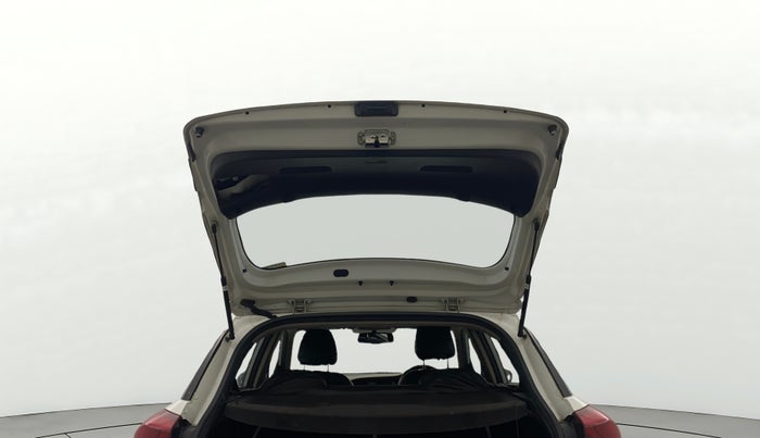 2016 Hyundai Elite i20 SPORTZ 1.2, Petrol, Manual, 1,10,423 km, Boot Door Open