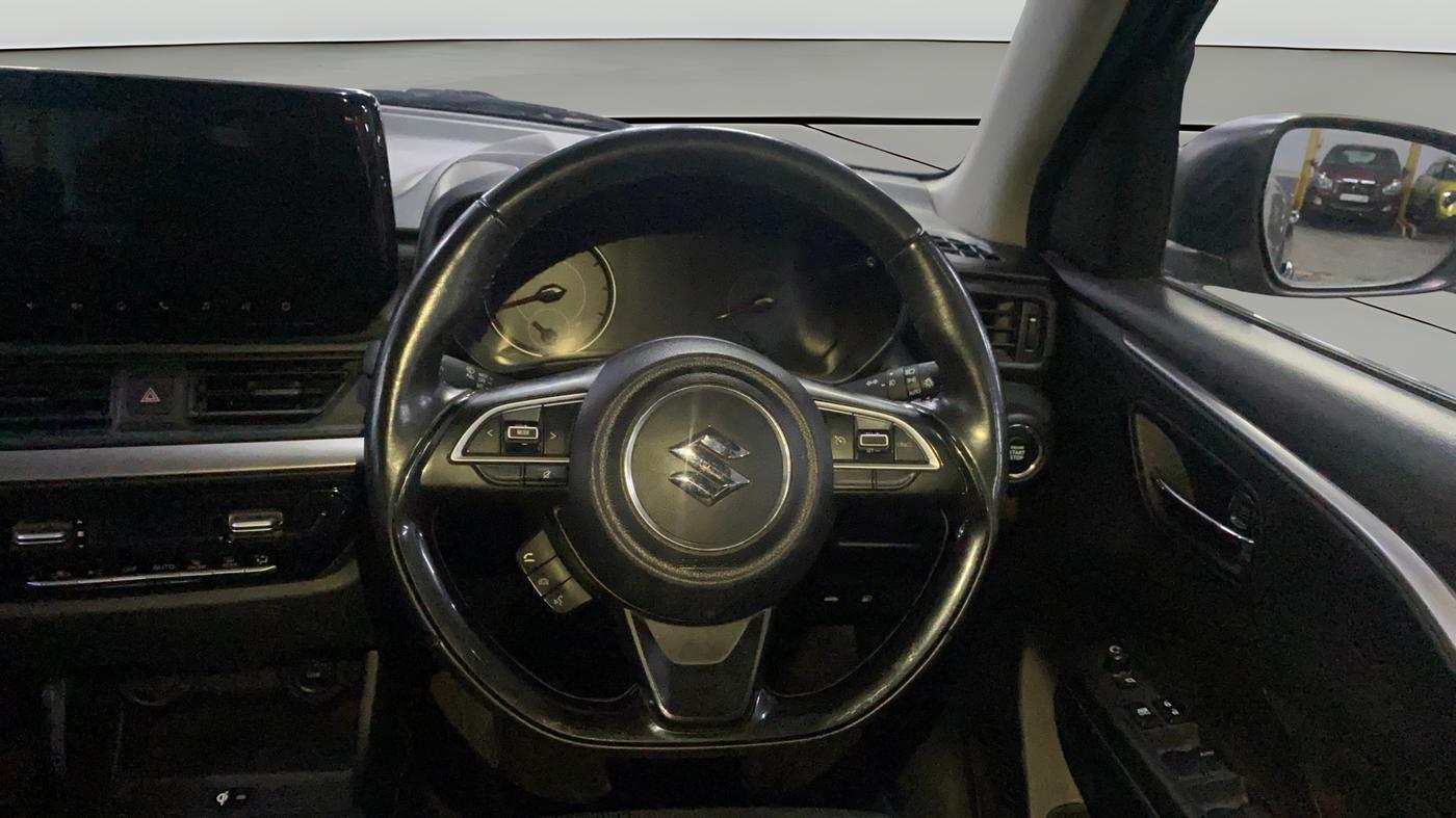 2024 Maruti Swift ZXI PLUS, Petrol, Manual, 26,543 km, Steering Wheel Close Up