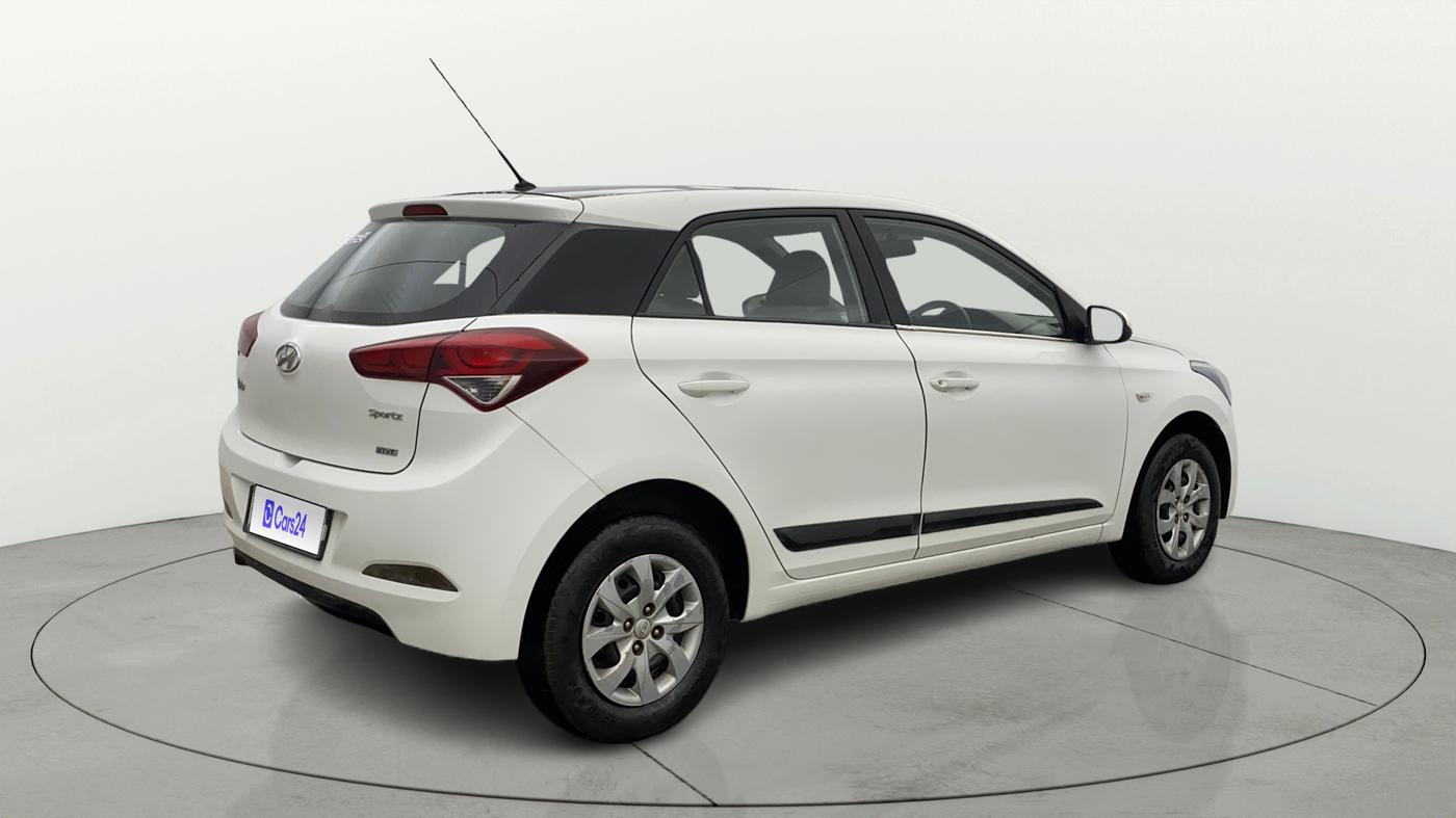 2015 Hyundai Elite i20 SPORTZ 1.2, Petrol, Manual, 73,103 km, Right Back Diagonal