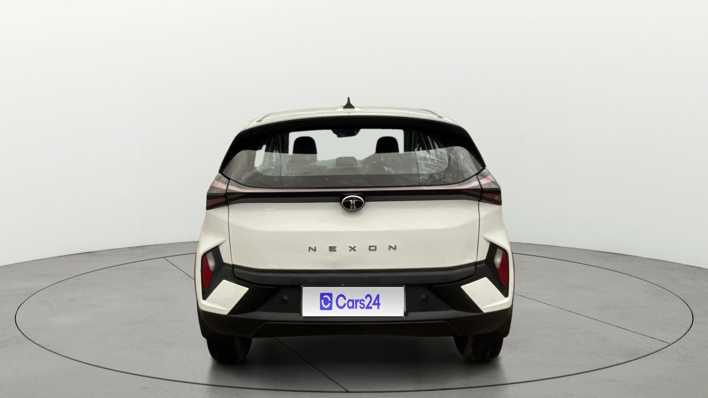 2024 Tata NEXON SMART+ 1.2 PETROL, Petrol, Manual, 30,579 km, Back/Rear