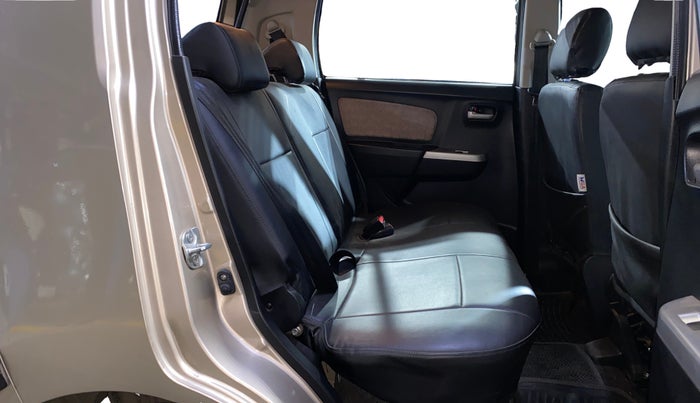 2013 Maruti Wagon R 1.0 VXI, Petrol, Manual, 18,175 km, Right Side Rear Door Cabin