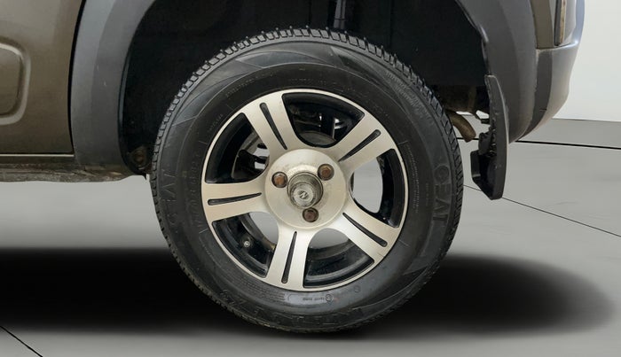 2016 Renault Kwid RXL, Petrol, Manual, 40,031 km, Left Rear Wheel