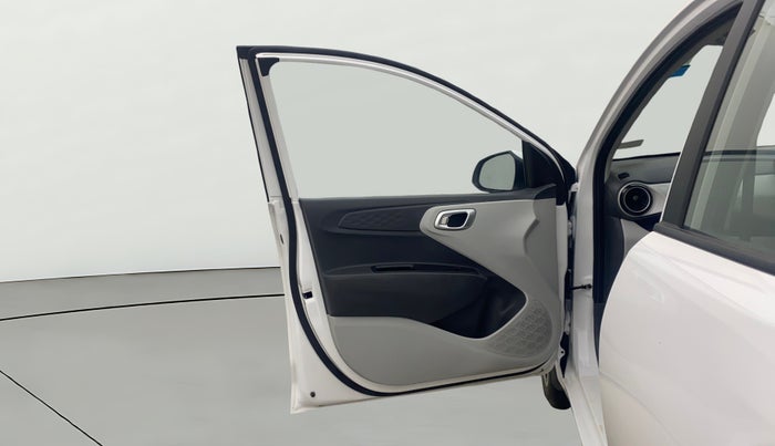 2025 Hyundai GRAND I10 NIOS SPORTZ 1.2 KAPPA VTVT, Petrol, Manual, 3,074 km, LHS Front Door