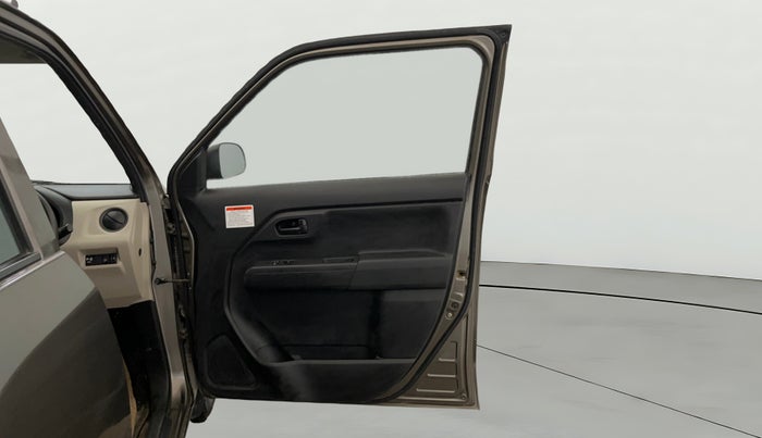 2022 Maruti New Wagon-R LXI CNG 1.0, CNG, Manual, 46,918 km, RHS Front Door