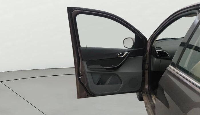 2017 Tata TIGOR XZ (O) PETROL, Petrol, Manual, 82,308 km, LHS Front Door