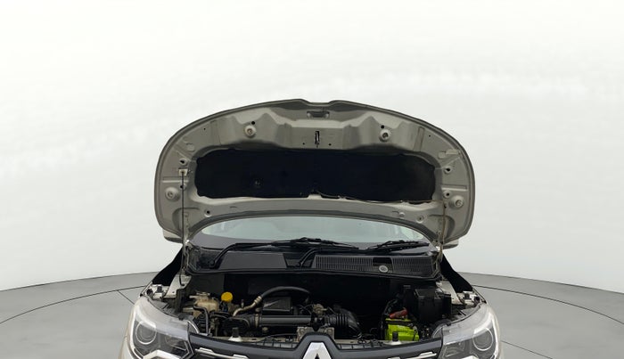 2020 Renault TRIBER RXT AMT, Petrol, Automatic, 43,288 km, Open Bonet