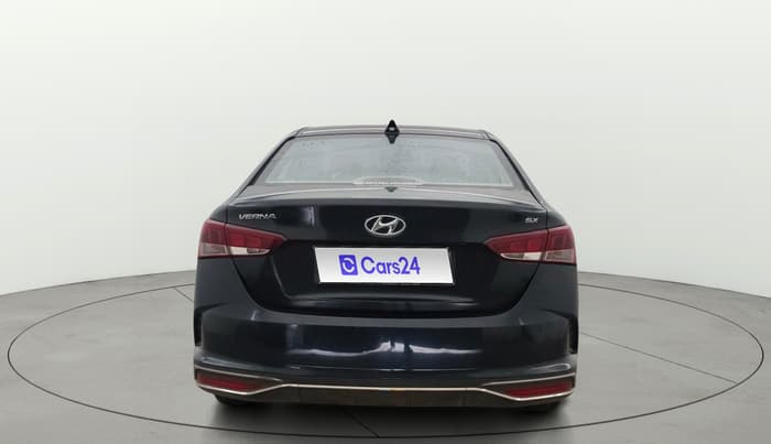 2021 Hyundai Verna SX 1.5 VTVT, Petrol, Manual, 17,761 km, Back/Rear