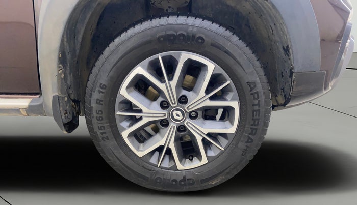 2021 Renault Duster RXZ 1.5 PETROL MT, Petrol, Manual, 49,406 km, Right Front Wheel