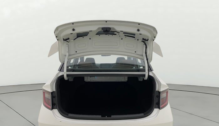 2024 Hyundai AURA SX 1.2 (O), Petrol, Manual, 9,239 km, Boot Door Open