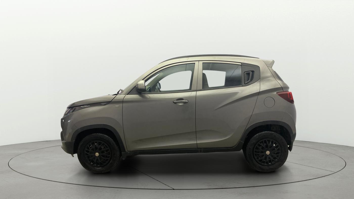 2016 Mahindra Kuv100 K4 6 STR, Petrol, Manual, 95,396 km, Left Side