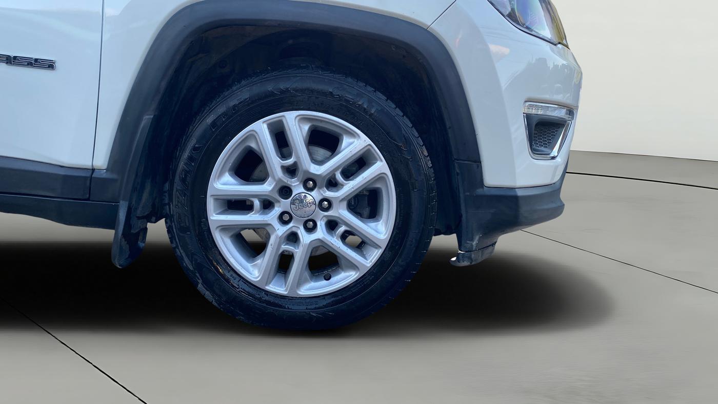 2018 Jeep Compass LIMITED (O) 2.0 DIESEL, Diesel, Manual, 50,262 km, Right Front Wheel