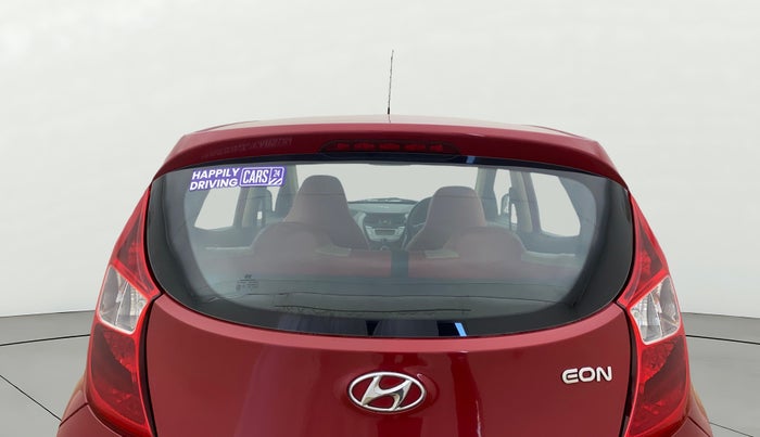 2017 Hyundai Eon MAGNA +, Petrol, Manual, 1,07,046 km, Rear Windshield